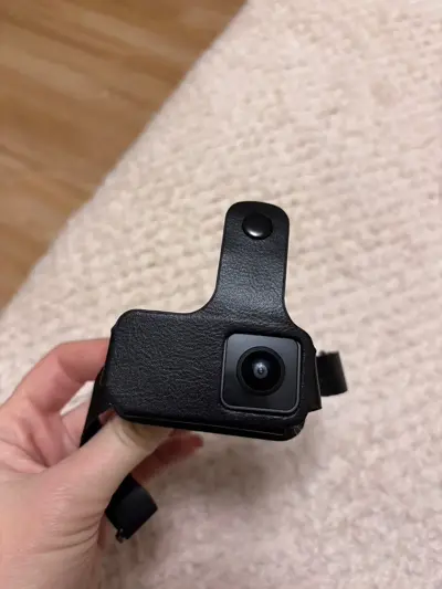 Whiskcam review photo by Jayna C. — cat collar camera