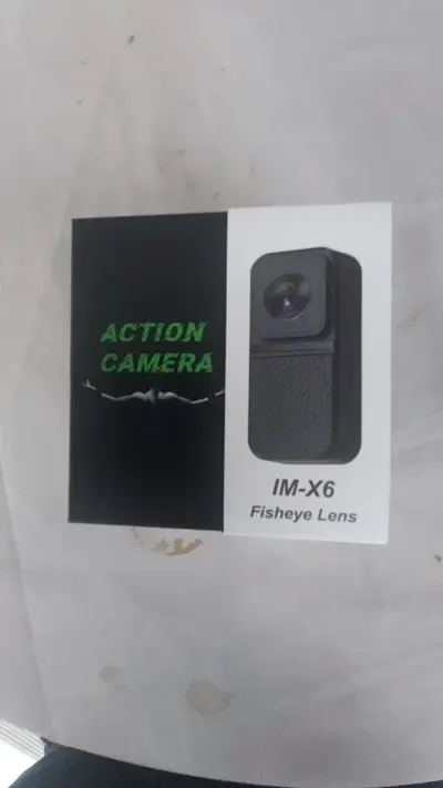 Whiskcam review photo by Erik K. — cat collar camera